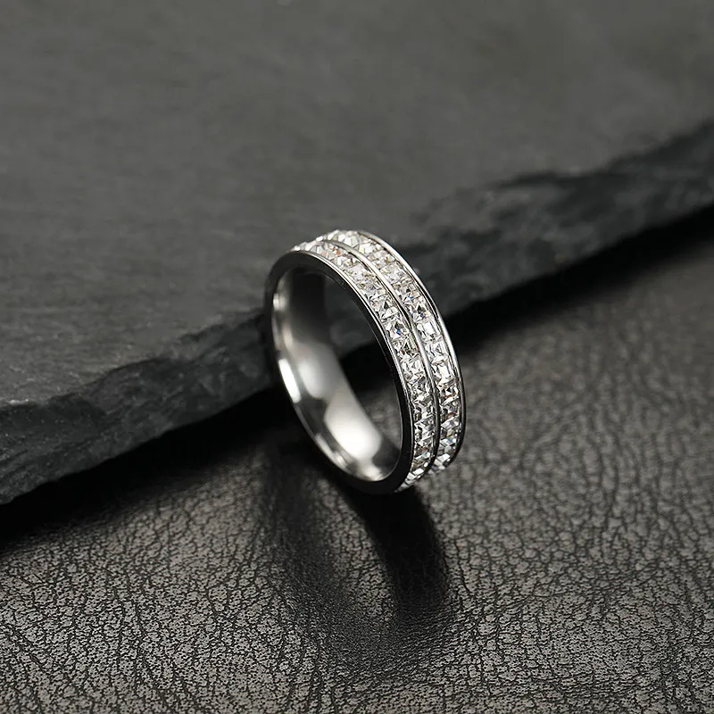 Frauen Mode einfacher Edelstahl Single und Double Row Zircon Ring