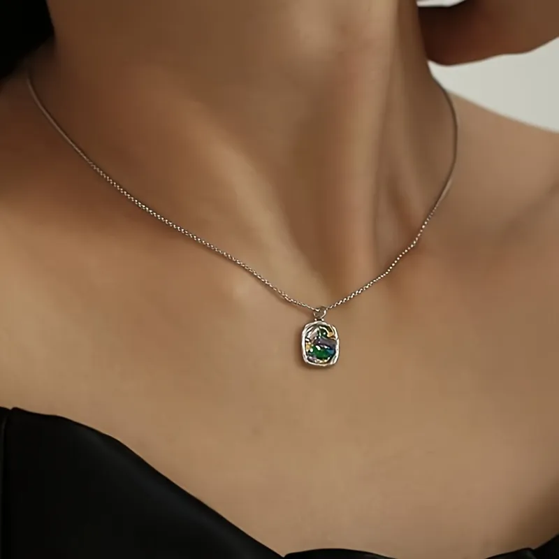 Stilvolle Vintage-Goldfolie mit farbenfrohen Zirkon-Einlay - Anhänger-Kette, das perfekte Geschenk-Accessoire zu tragen oder als Geschenk zu geben