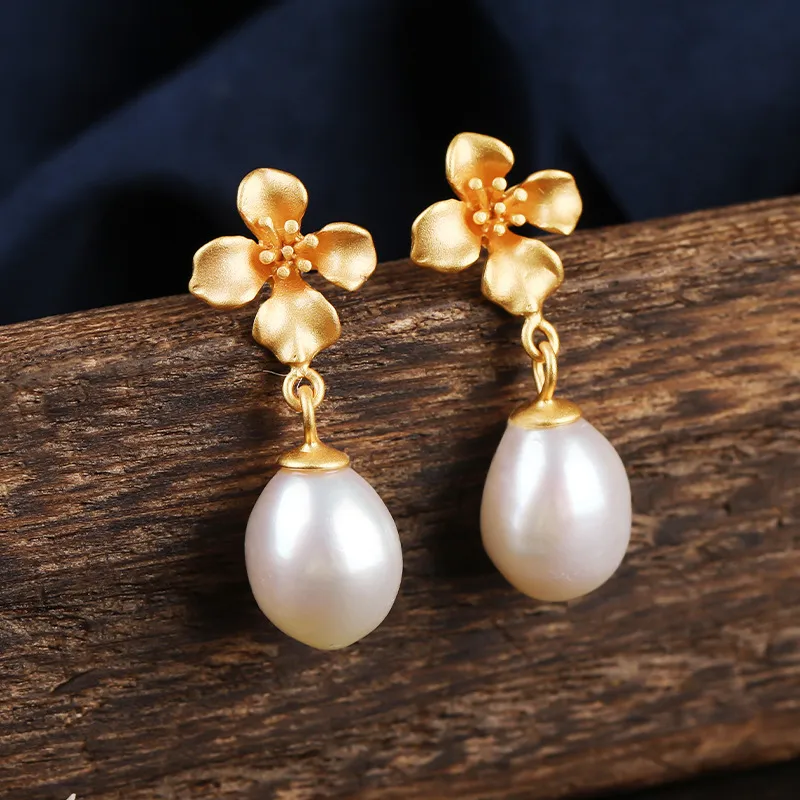 S925 Silber beschichtete 18K Gold Perlen Ohrringe Barock Französisch Stil Elegante Ohrringe