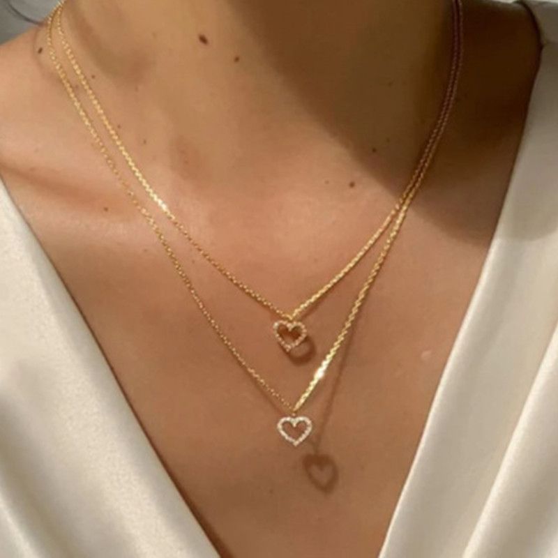 Neue trendige Multilayer Herz Schmetterling Halskette für Frauen Mode Gold Silber Farbe Geometrische Kette Halskette Schmuck Geschenk