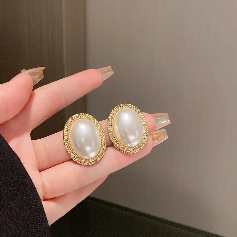 Französisch Retro Hepburn Baroque Pearl Ohren