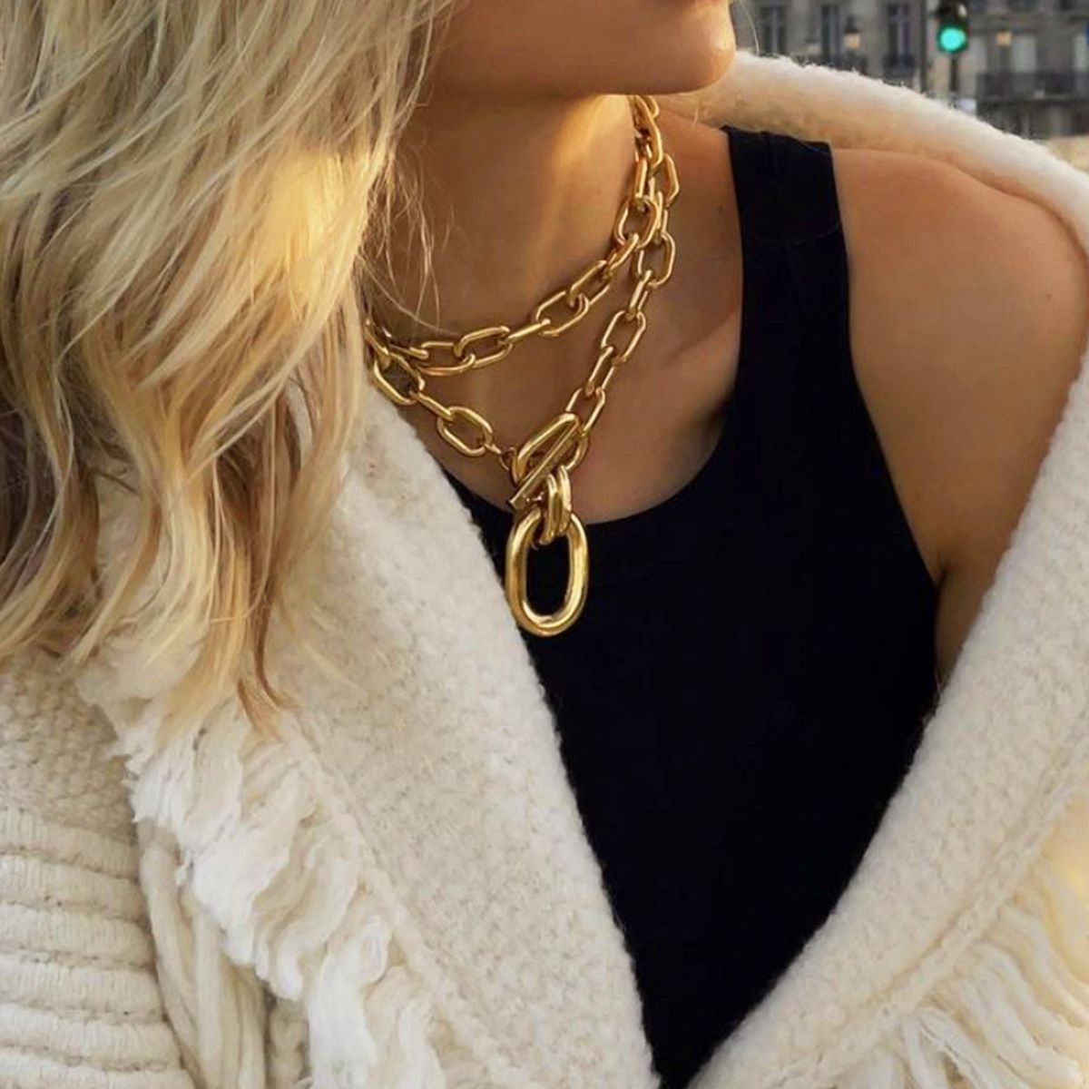 Verbessern Sie Ihr Modespiel mit unserem eleganten geometrischen Runden Schnalle Damen Kette Kette 2pcs Set - Perfekt für jeden Anlass!