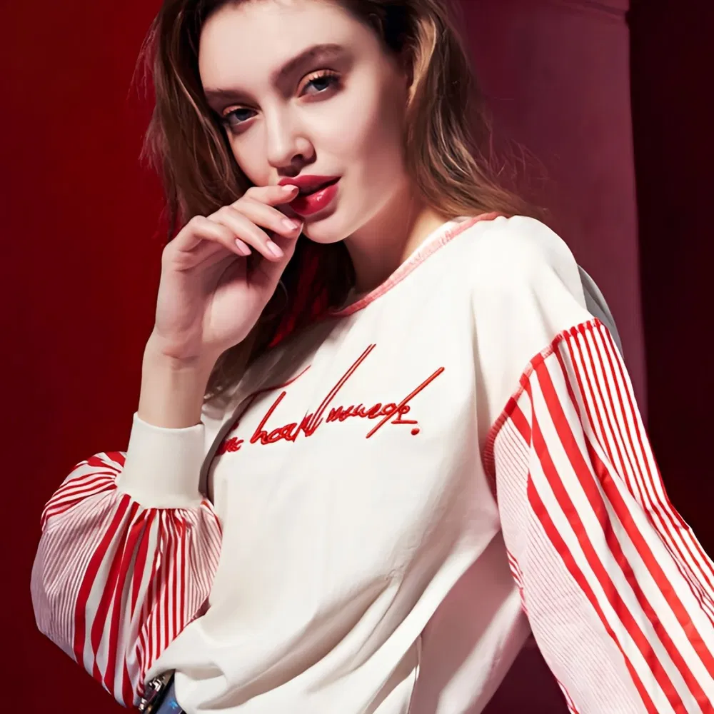 Brief Bestickte Sweatshirt; Damen Sweatshirt; Damen Kleidung