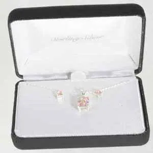 Sterling Silver Pink CZ Anhänger & Stud Ohrringe Set