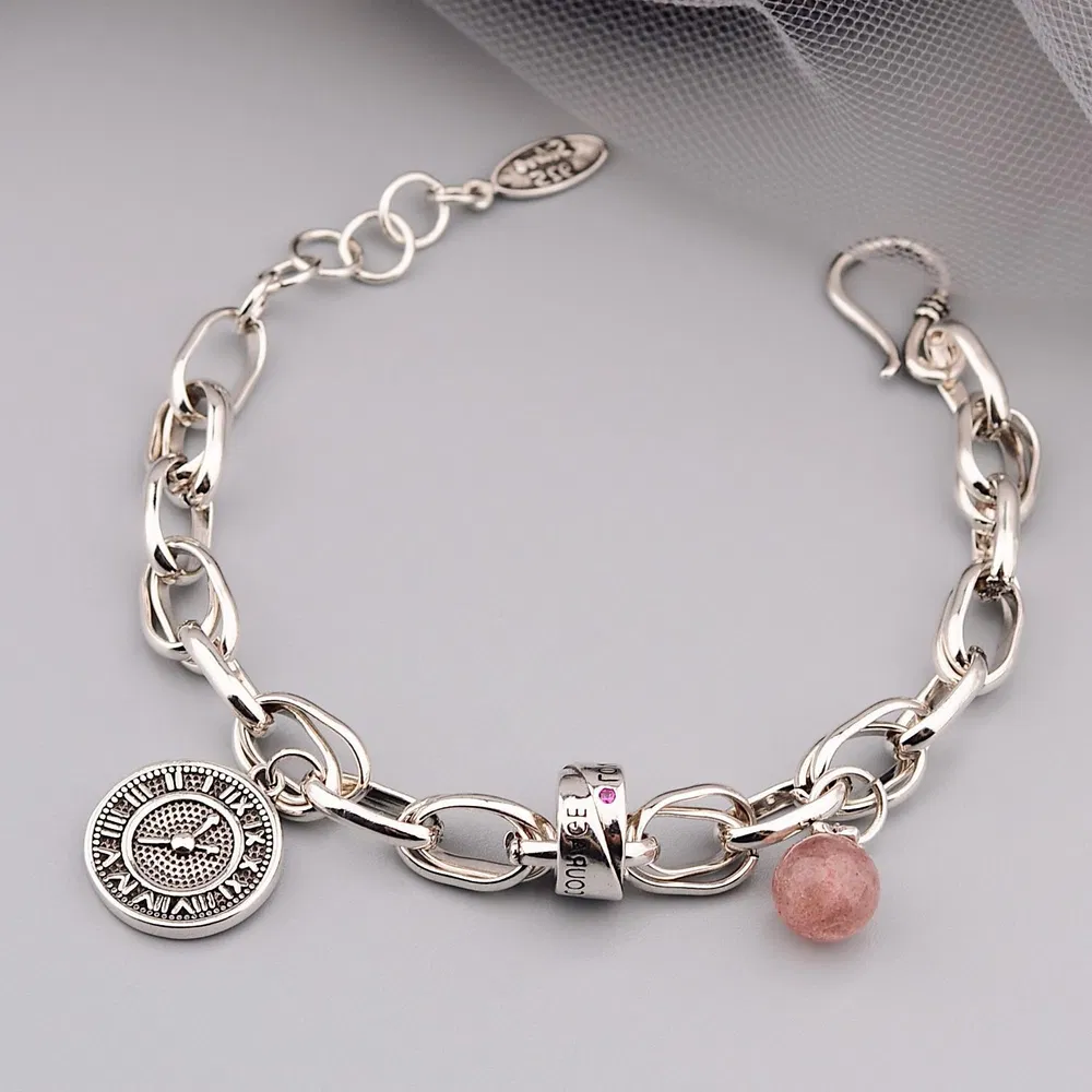 Mode rund Marke Erdbeere Kristall Thai Silber Armband weiblich einfache Persönlichkeit kalter Wind Retro alte schwere Hand Schmuck