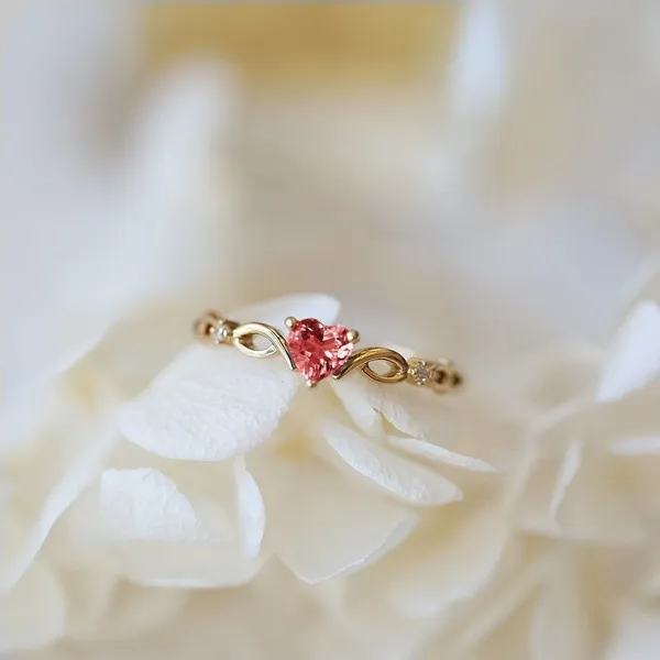 Huitan einfacher Herzring für Frauen weiblich süße Fingerringe romantische Geburtstagsgeschenk für Freundin Mode Zircon Stein Schmuck