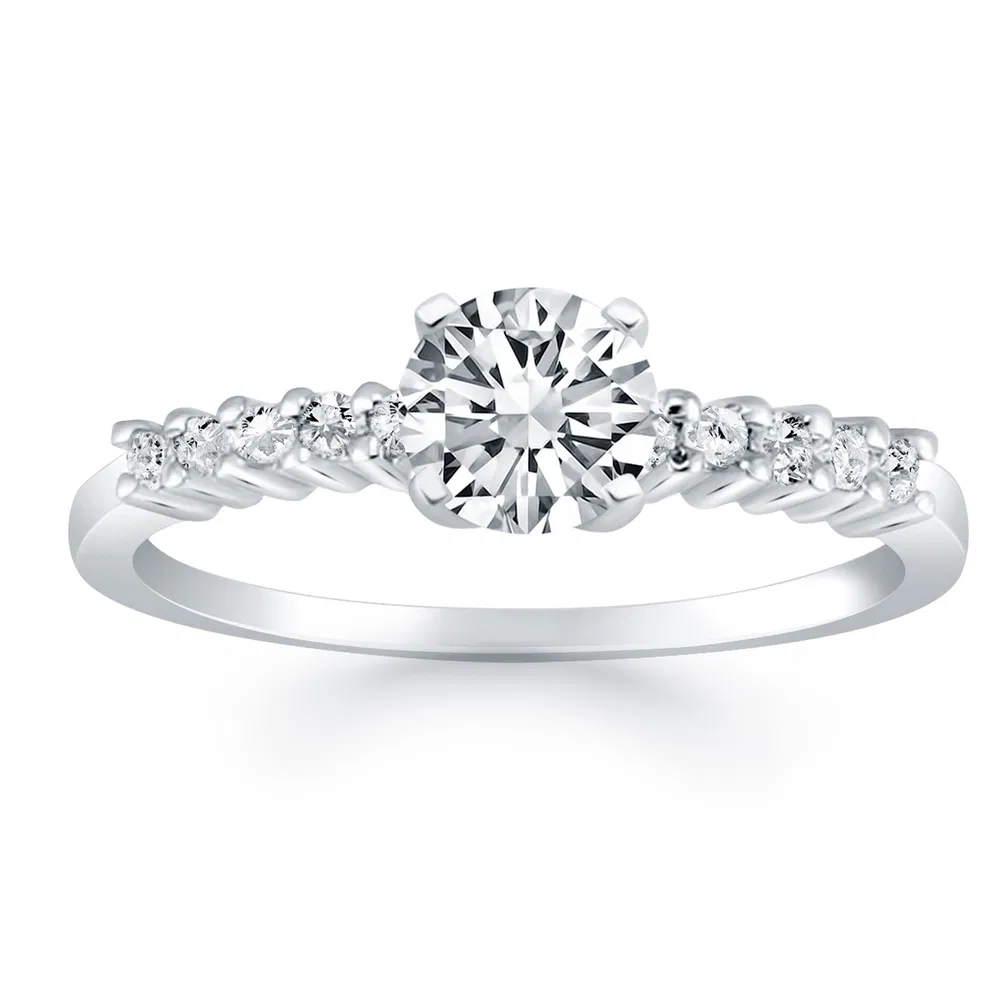 14 Karat Weißgold Shared Prong Accent Diamond Engagement Ring