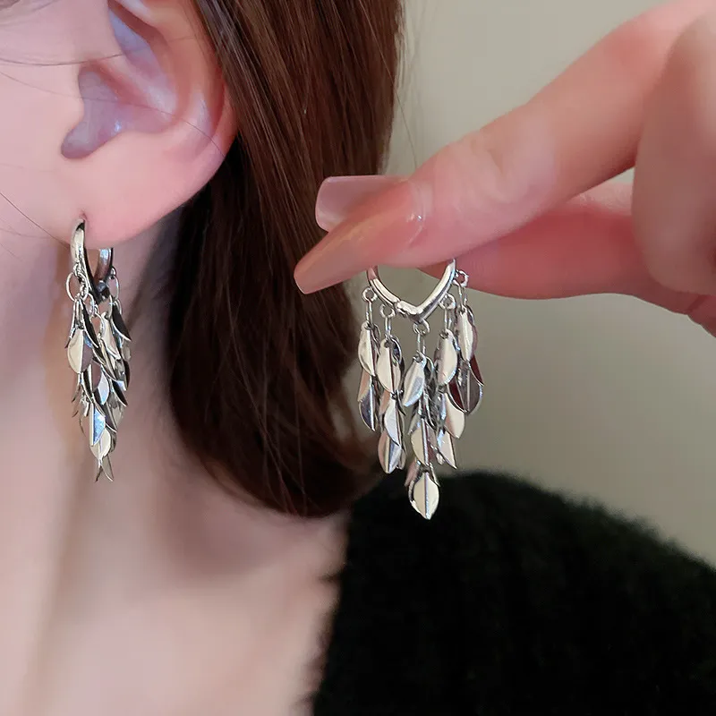 Leaves Long Tassel Drop Ohrhaken Ohrringe Charme Kupfer Ohrringe Mode Schmuck Geschenk