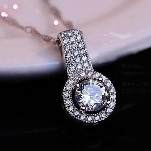 Royalty - Anhänger und Kette in Sterling Silber