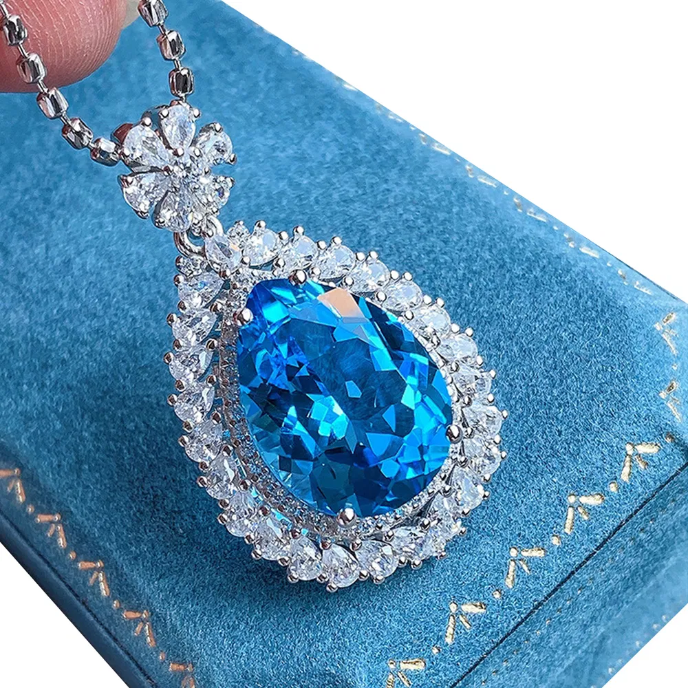 Sky Blue Simulierte Aquamarine Anhänger Halskette für Frauen