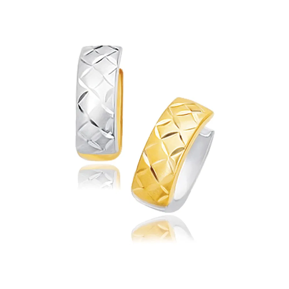 14 Karat Zwei-Ton - Gold Reversible Quilted Hingeed Hoop Huggie Ohrringe