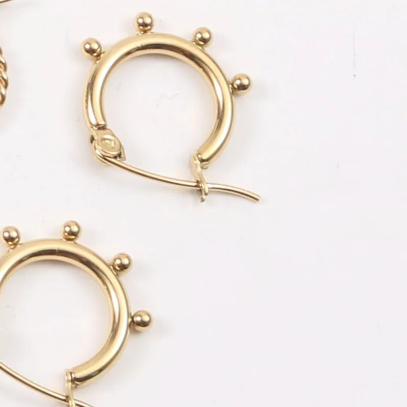 Frauen einfache und modische Ohrringe Accessoires