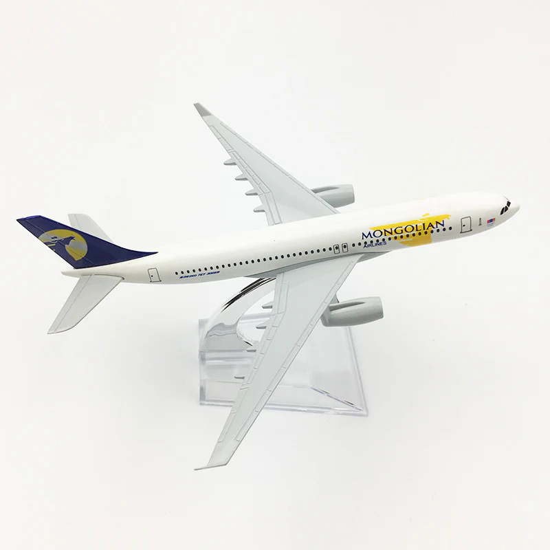 1:400 Mongolian Airlines Boeing 767 Airplane Model