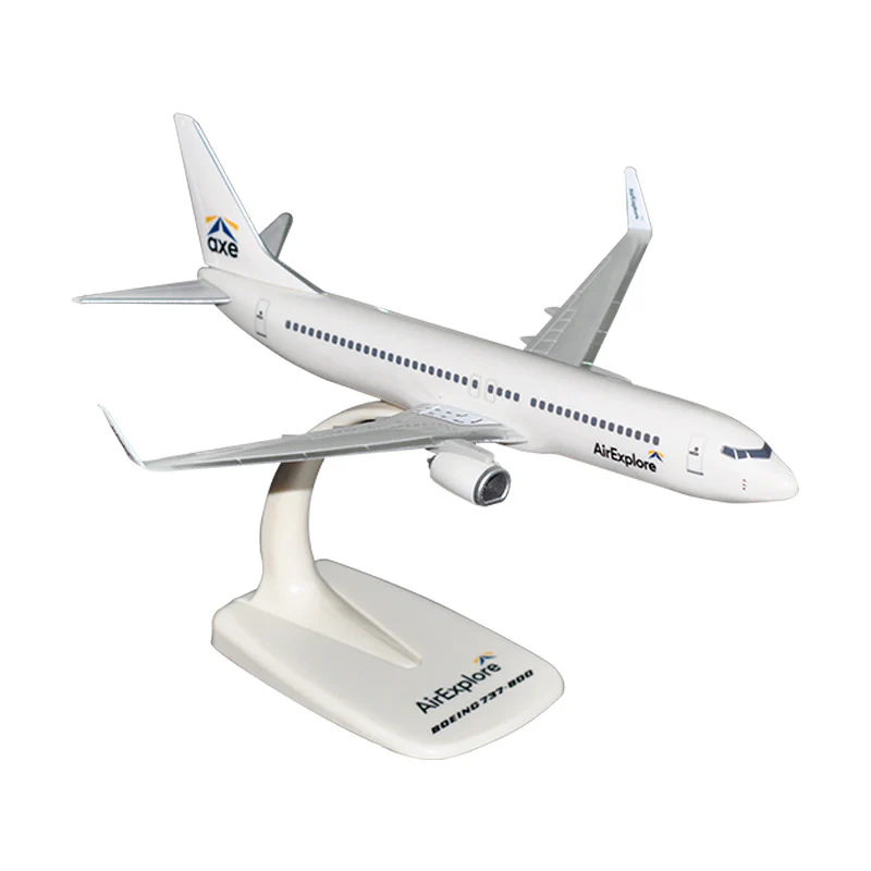 1:200 AXE B737-800 Aircraft Model