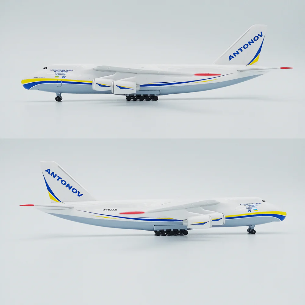 1:400 Antonov AN-124 Transport Aircraft Model