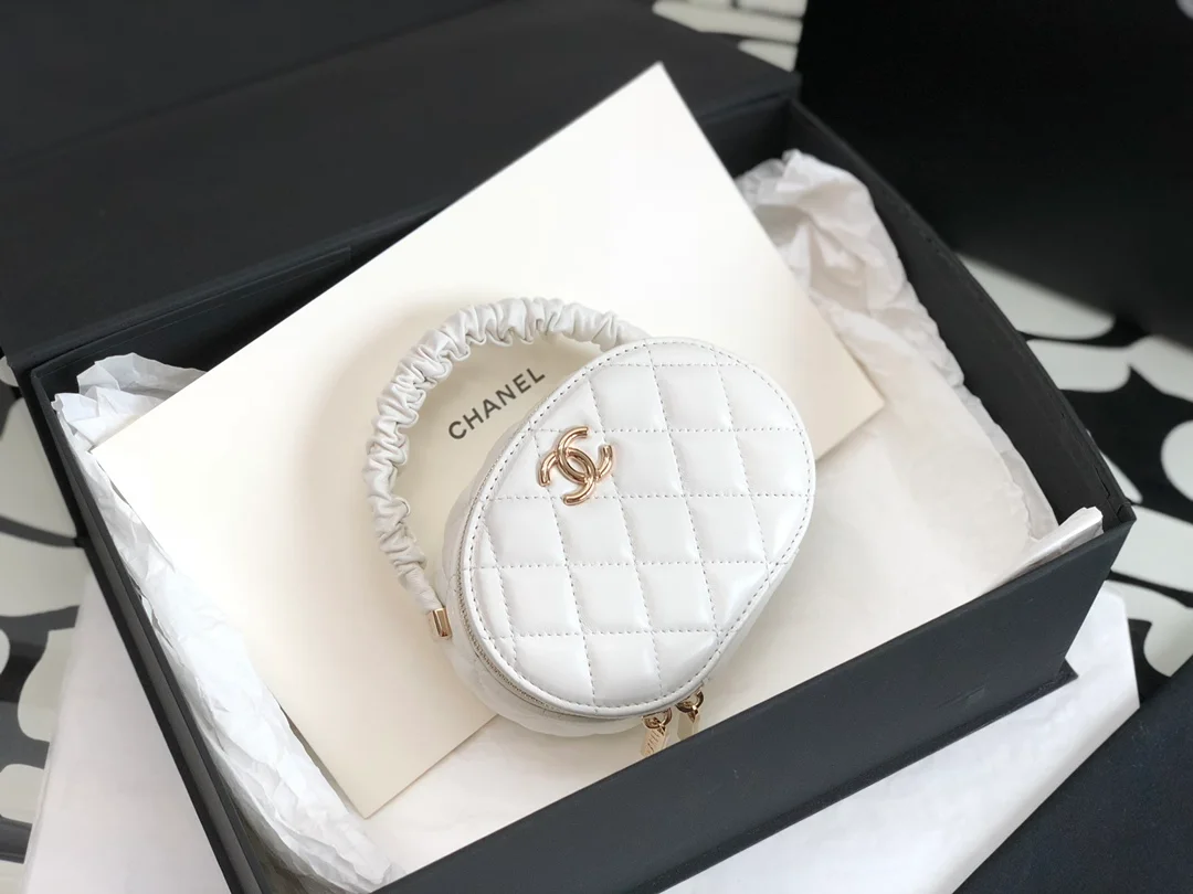 Chanel Vanity Case Shiny Gold White Bag For Women 9.5cm/3.7in