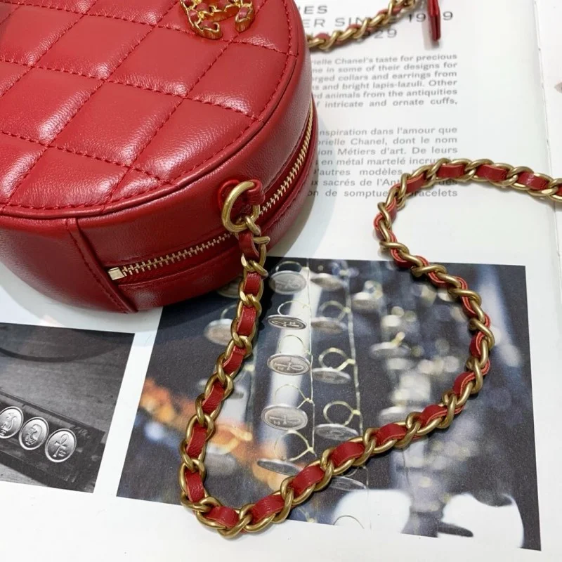 Chanel 19 Chain Infinity Clutch With Chain 86063