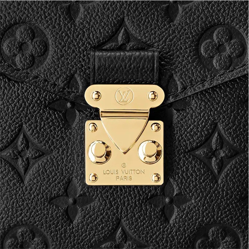Louis Vuitton Pochette Metis