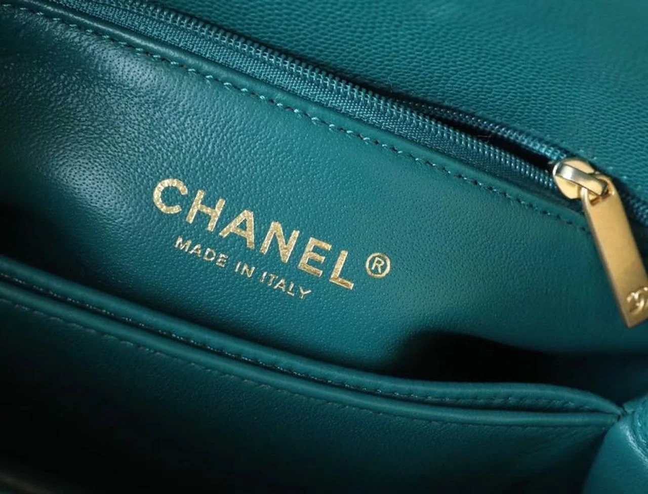 Chanel Medium Flap Bag With Top Handle Teal For Women, Womens Handbags, Shoulder And Crossbody Bags 9in/23cm A92990