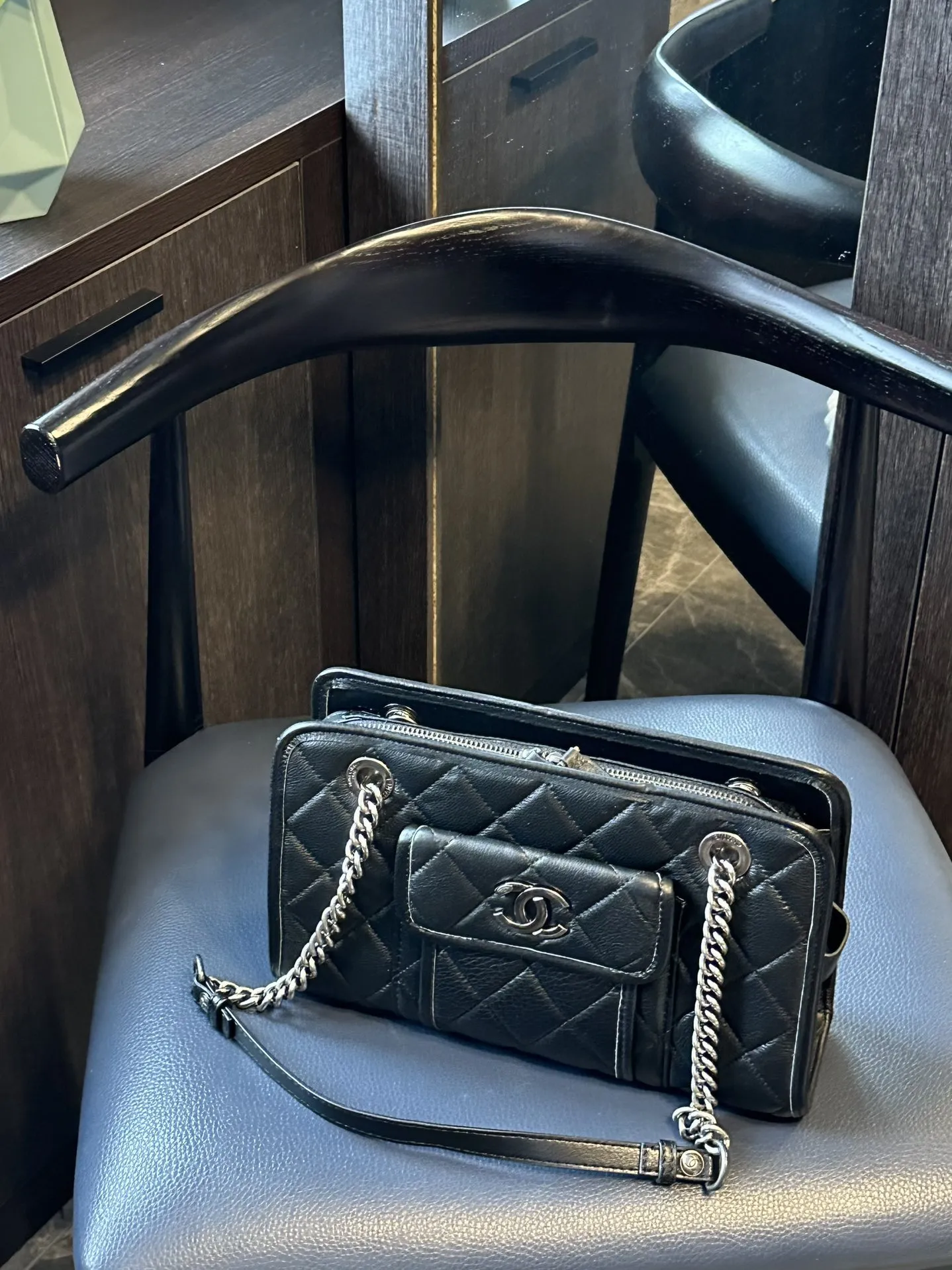 Calfskin Quilted Small Casual Riviera Zip Shoulder Bag Black