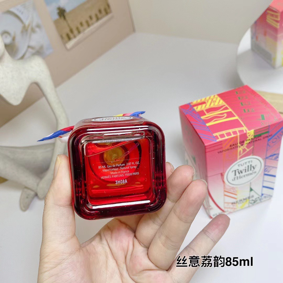 Tutti Twilly d’Hermès