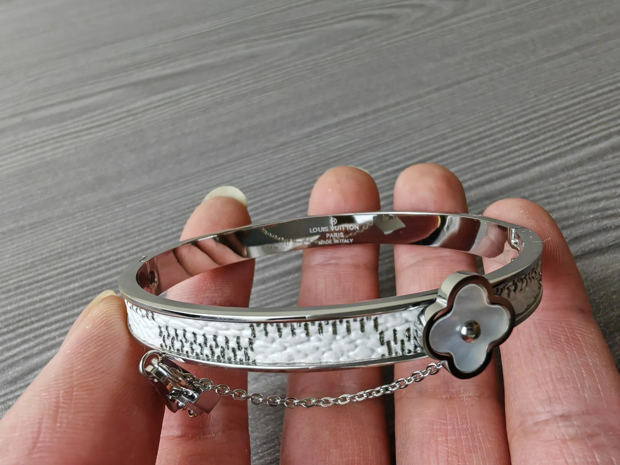 Lv New Arrival Bracelet 0016