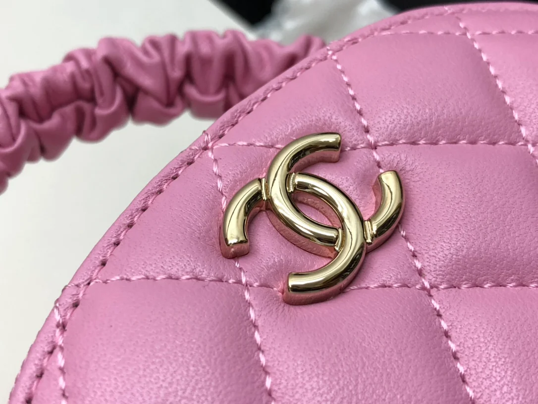 Chanel Vanity Case Shiny Gold Pink Bag For Women 9.5cm/3.7in