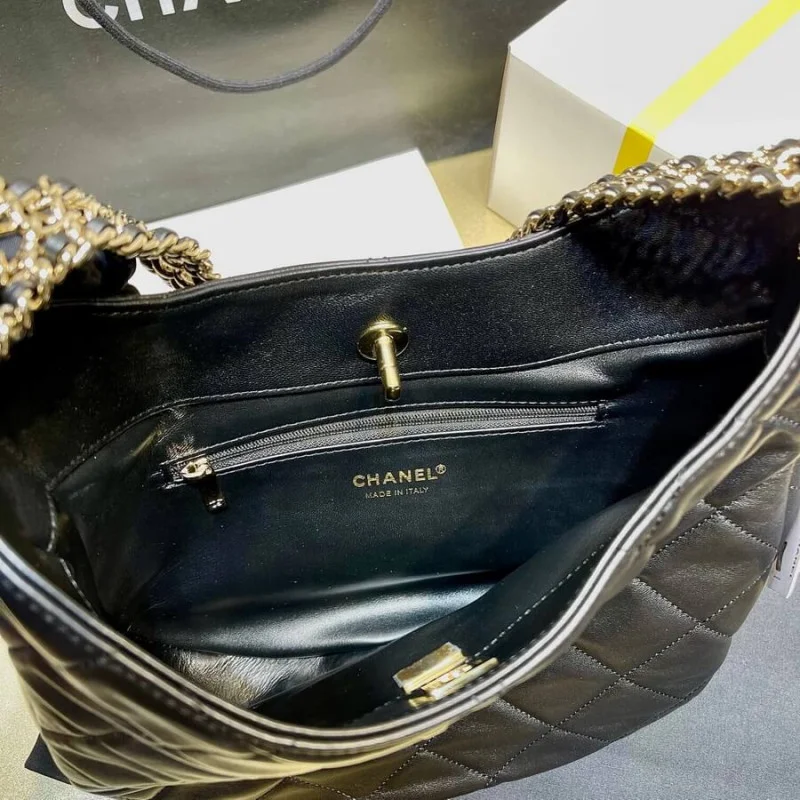 Chanel Hobo Bag In Lambskin As3153 Black