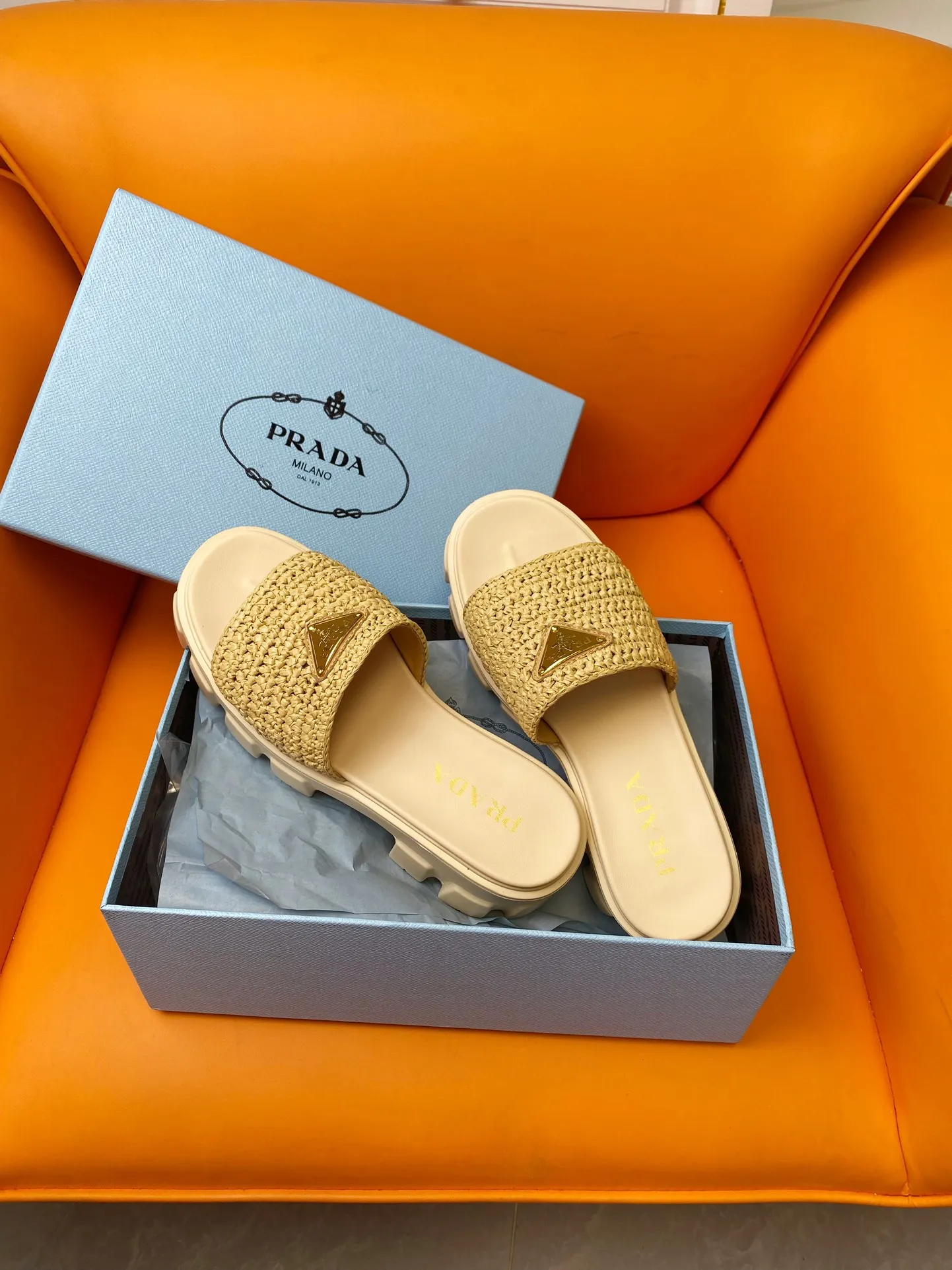 Pra 2024 new arrival women slippers