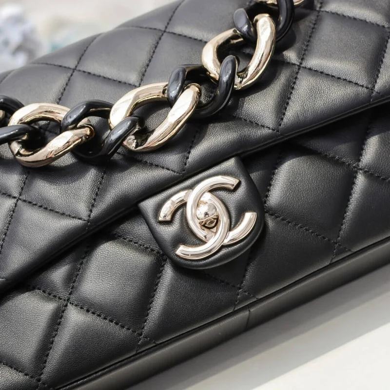 Chanel Flap Bag With Large Bi-Color Chain As1354