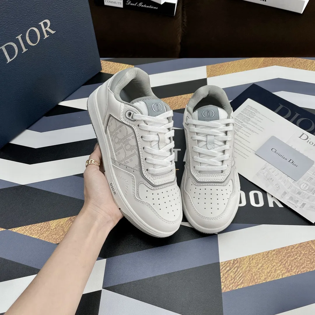 D new arrival men and women sneakers 01