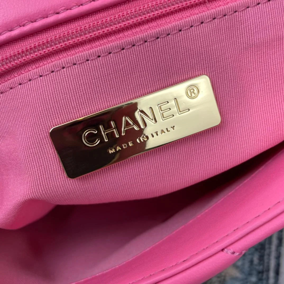 Chanel 19 Handbag 26cm Pink For Women AS1160
