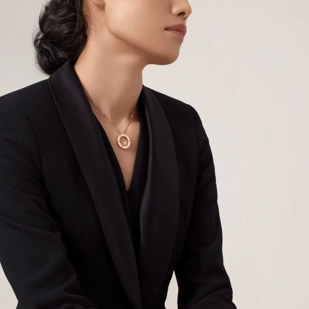 car The London Love Necklace With 3 Diamonds