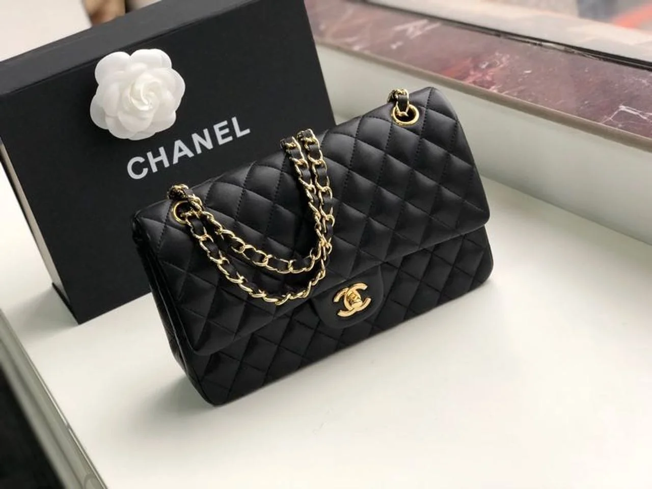Chanel Classic Handbag Gold Toned Hardware BlackFor Women, Women’s Bags, Shoulder And Crossbody Bags 10.2in/26cm A01112