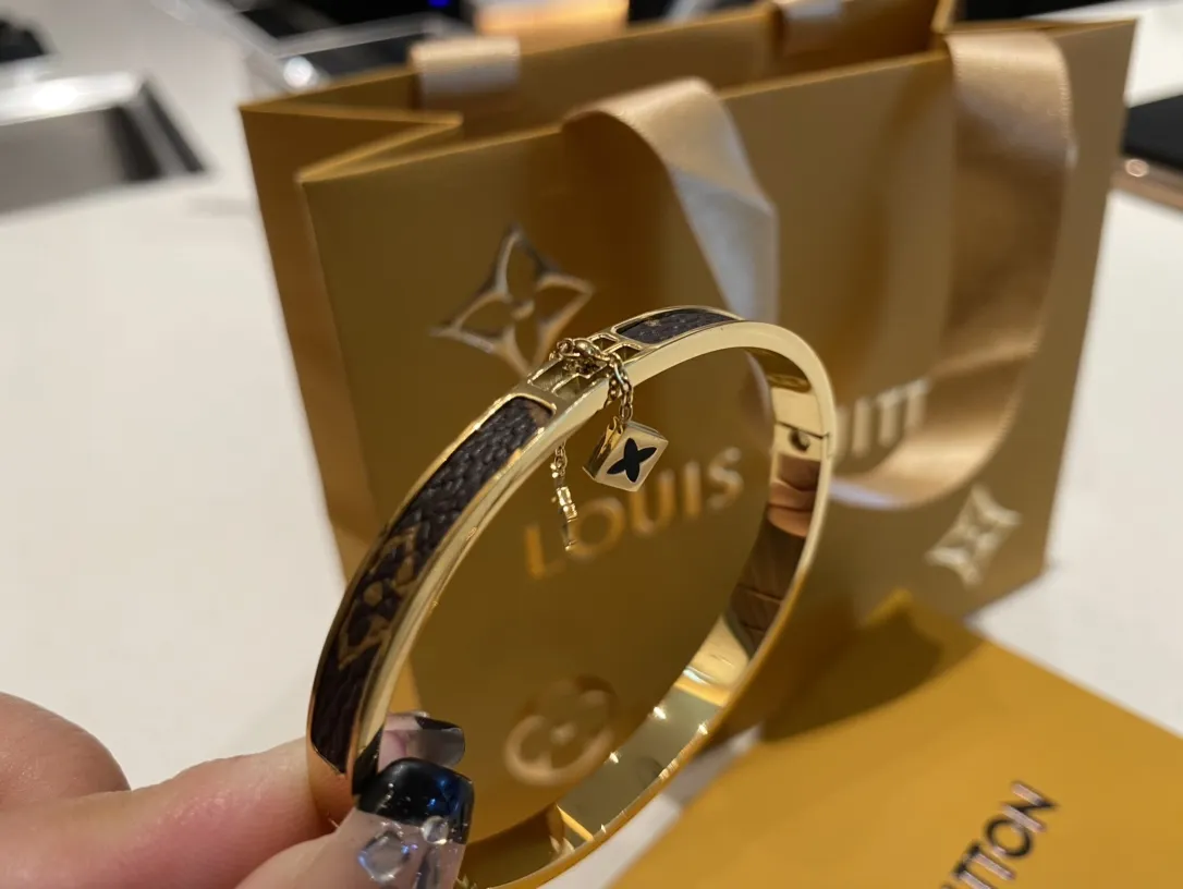 Lv New Arrival Bracelet 0011-22cm