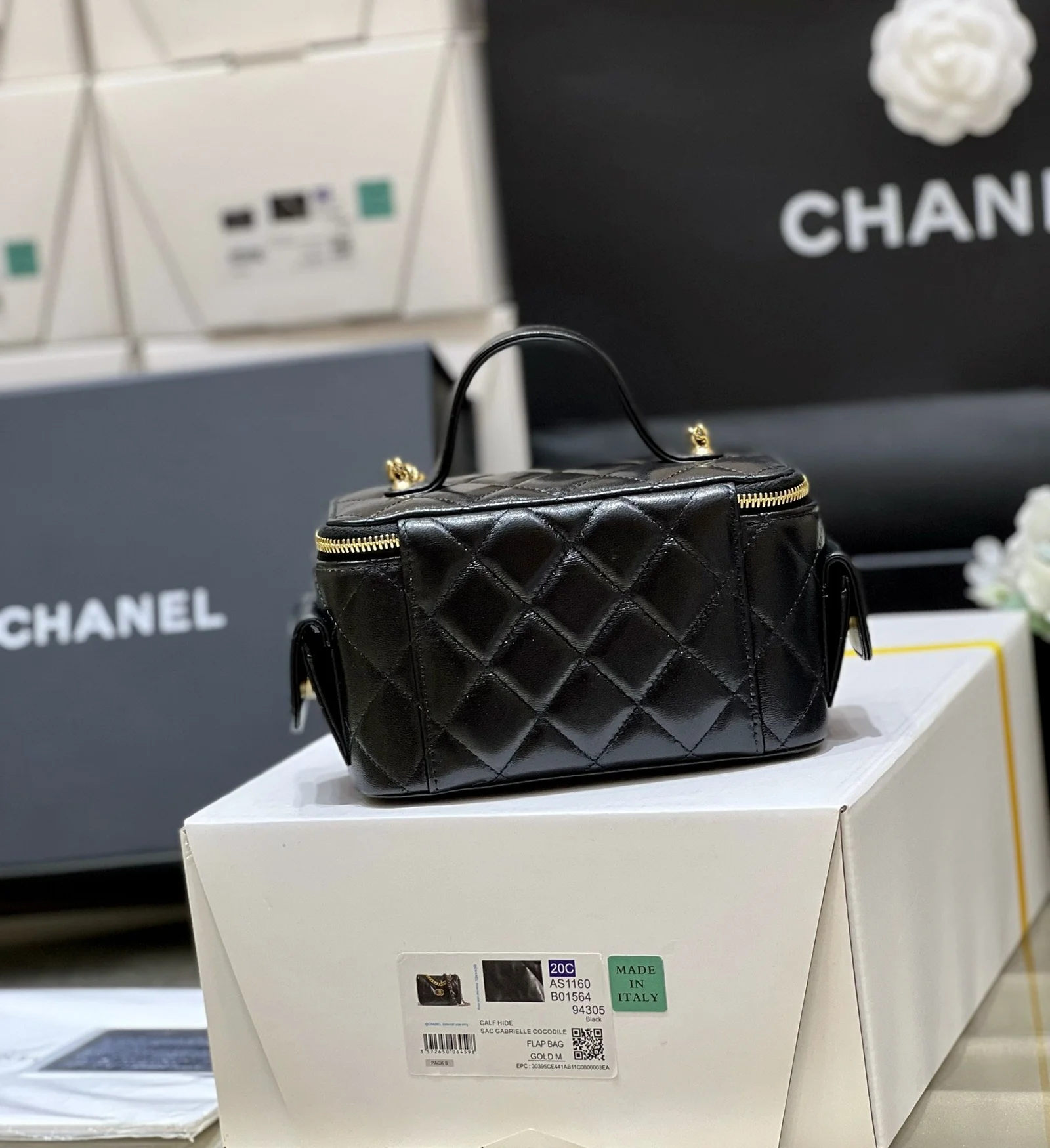 Chanel Vanity Bag With Strap Black For Women, Women’s Bags 6.6in/17cm AP3017 B09208 94305