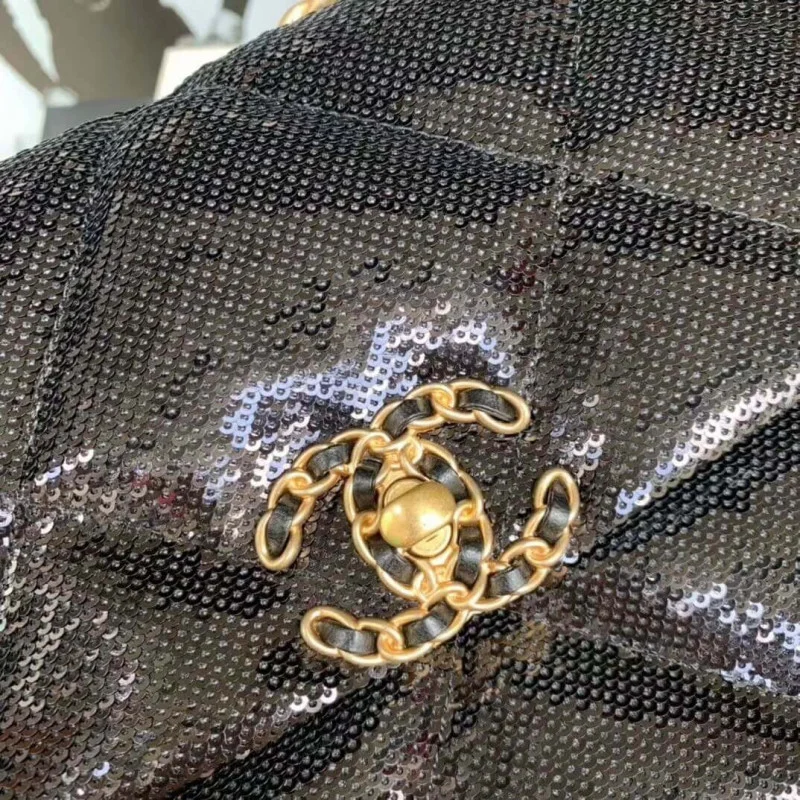 Chanel 19 Flap Bag In Tweed&AmpSequins As1160