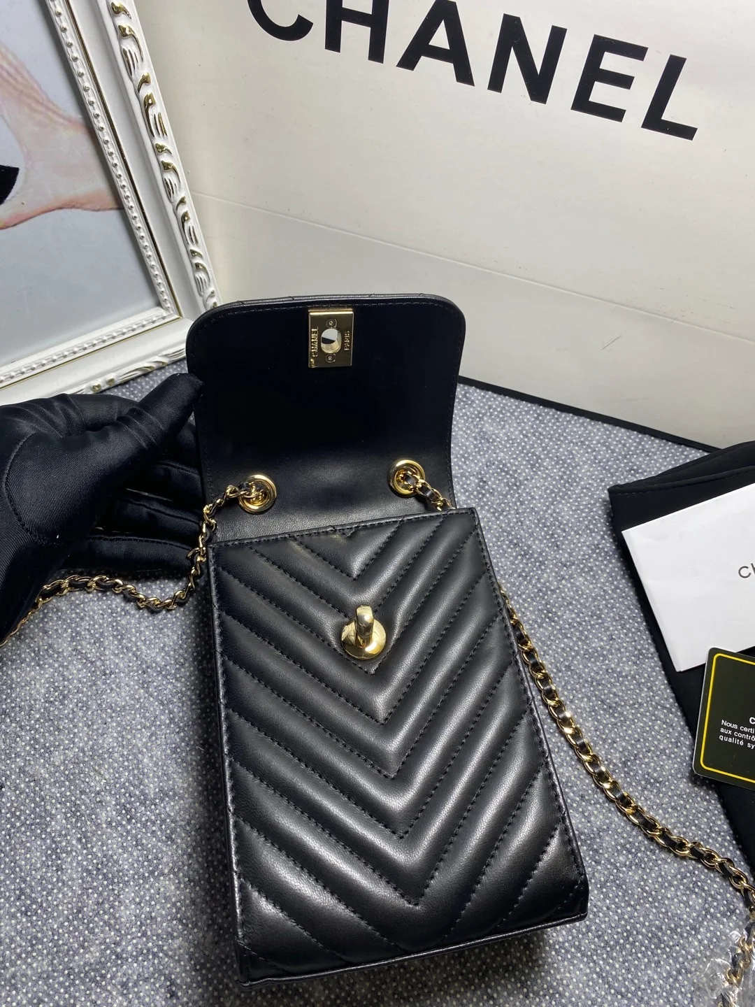 Chanel Chevron Trendy Cc Phone Black Bag For Women 18cm/7in