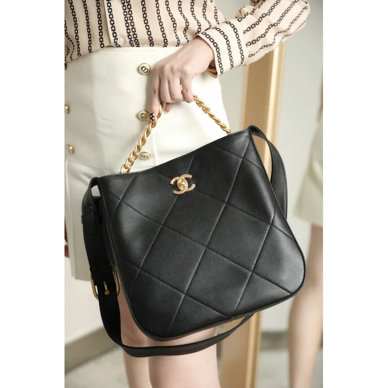 Chanel Hobo Handbag Calfskin Black As2844
