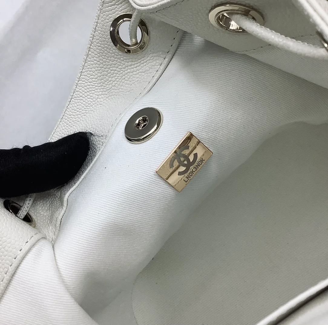 Chanel Small Affinity Backpack White For Women, Women’s Bags 9.8in/25cm