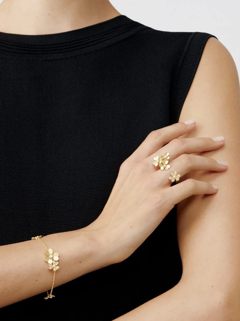 Frivole bracelet, 5 flowers