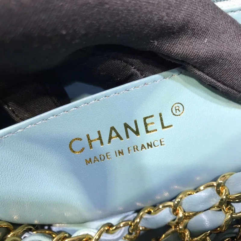 Chanel Chevron Lambskin 20Cm Class-Flap Bag 1116