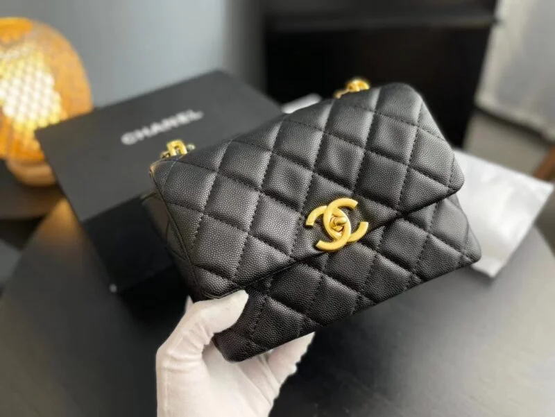 Chanel Cf Mini Black 20Cm A69900