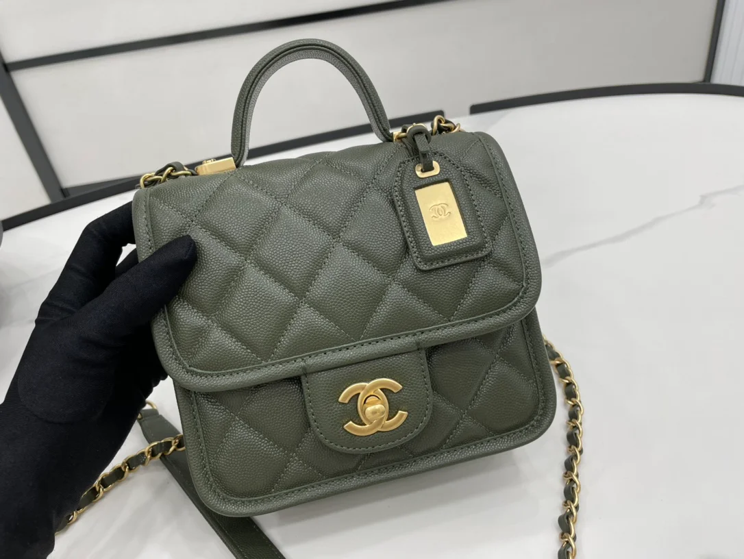 Chanel 22K Flap Bag Dark Green For Women, Women’s Bags 8.1in/20.5cm