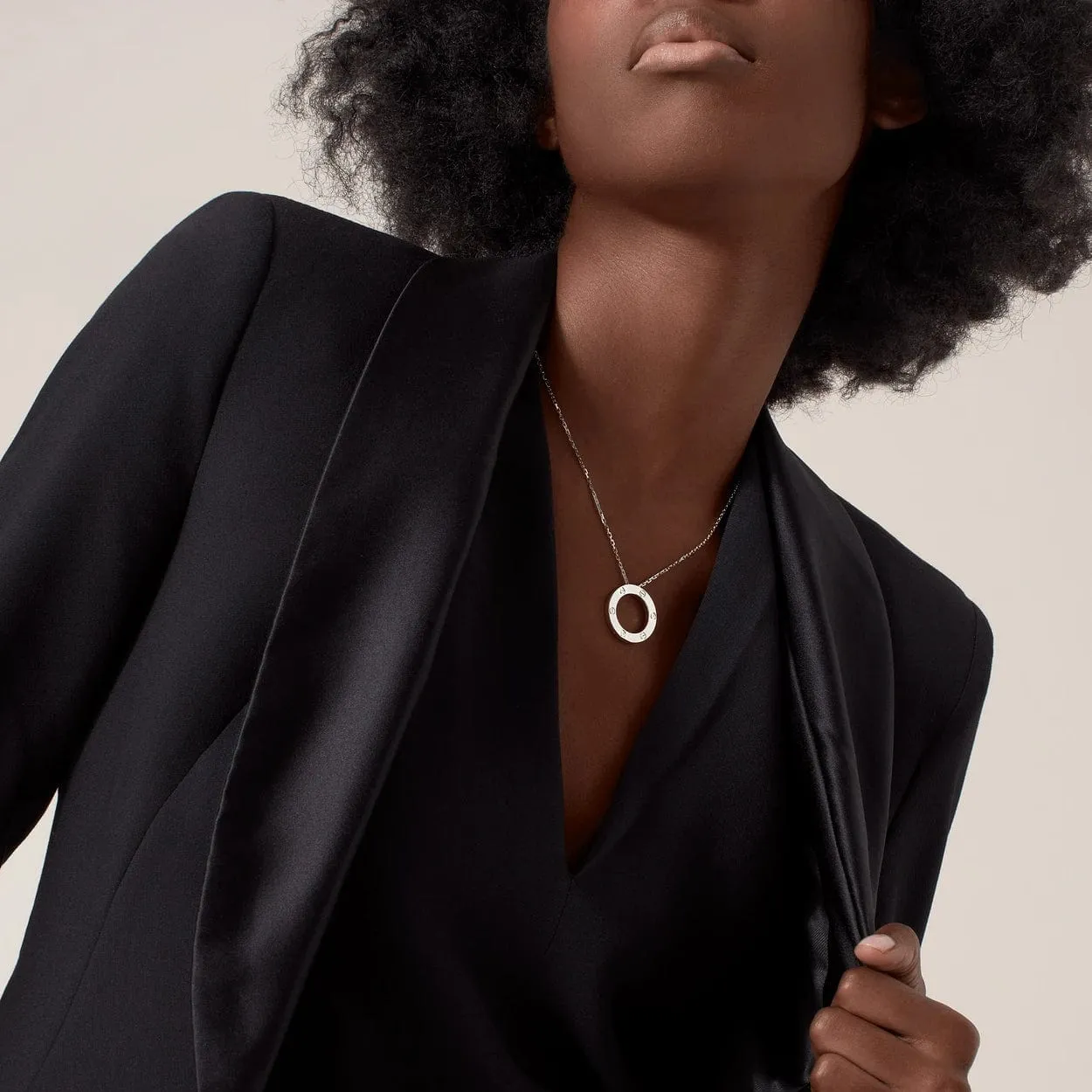 car The London Love Necklace With 3 Diamonds