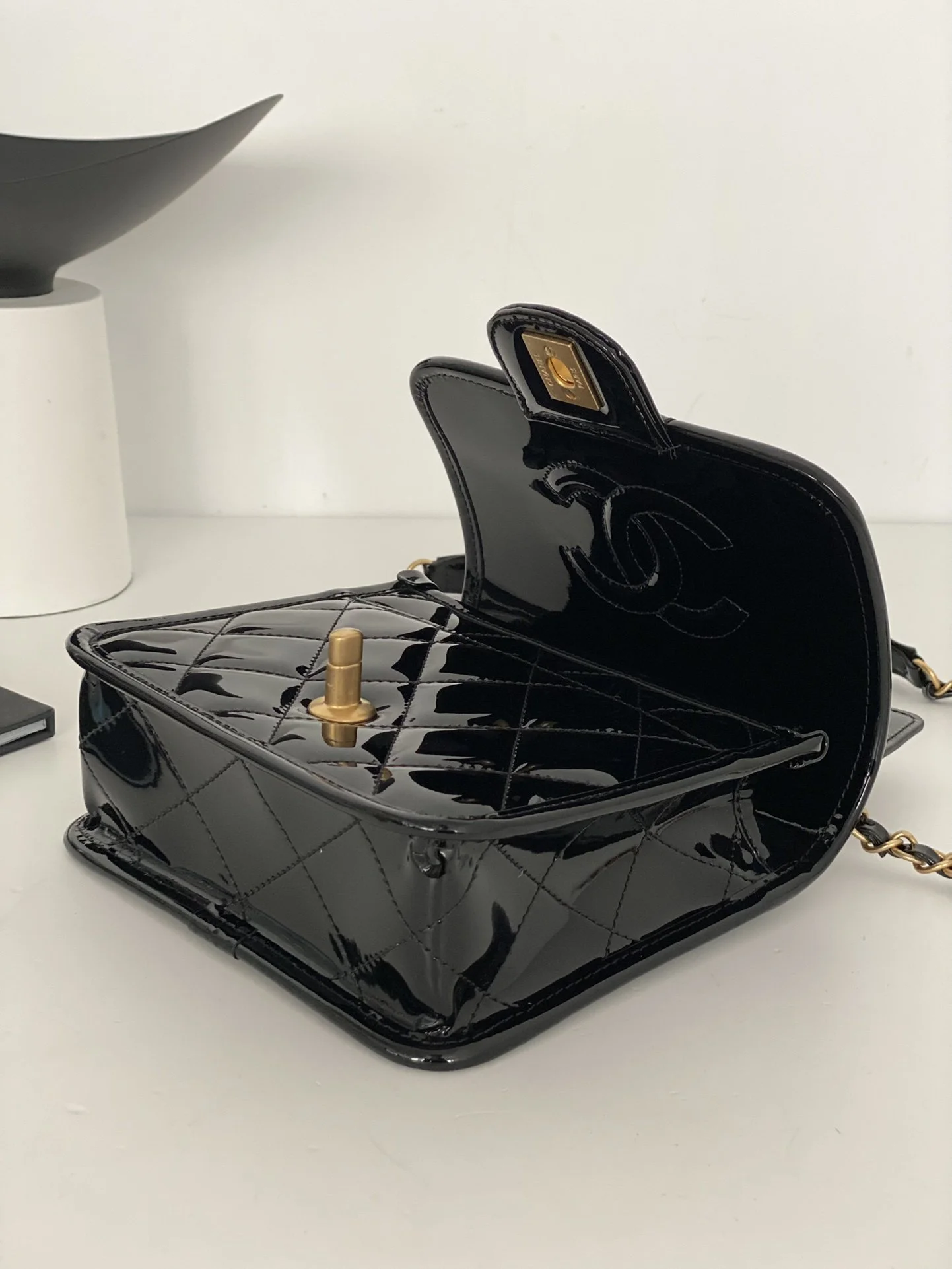 Chanel Small Flap Bag With Top Handle Black For Women, Women’s Bags 8.1in/20.5cm AS3652 B09576 94305