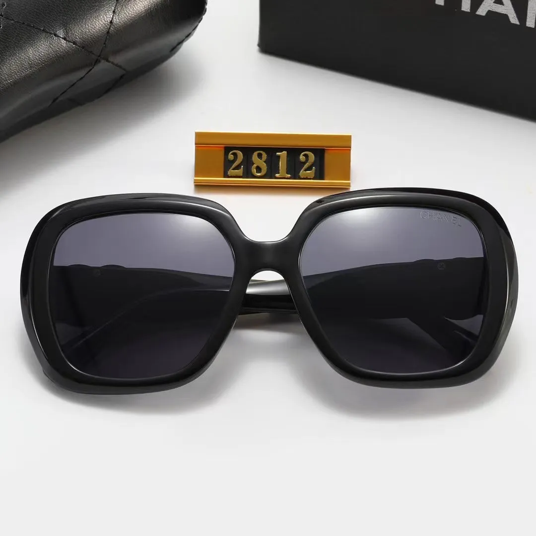 6-color fashion double C letter sunglasses