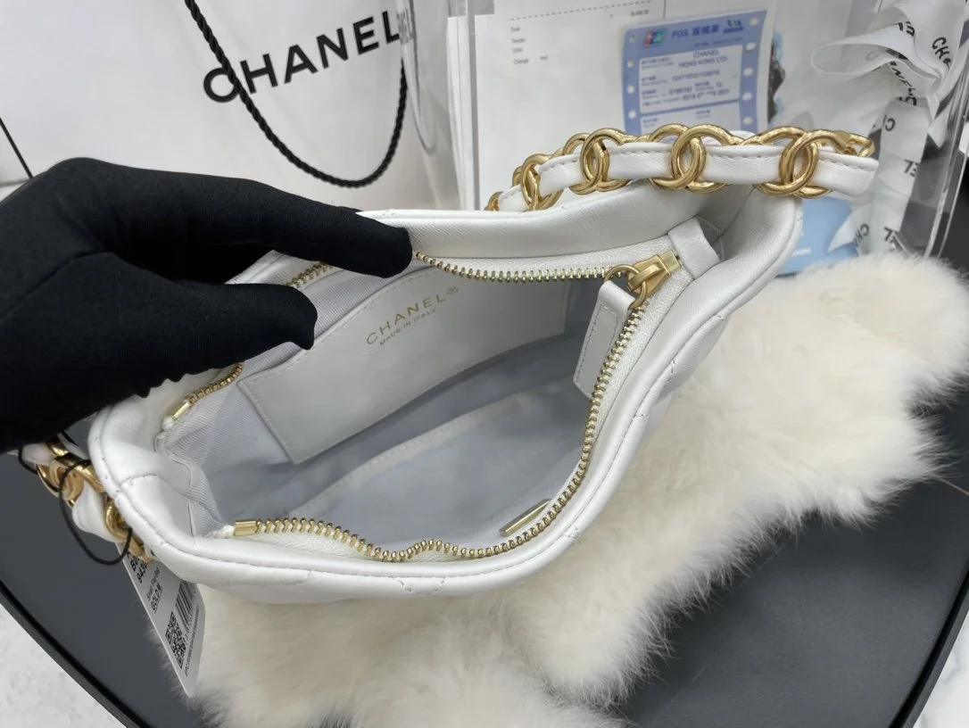 Chanel Hobo Handbag White For Women, Women’s Bags 9.4in/24cm