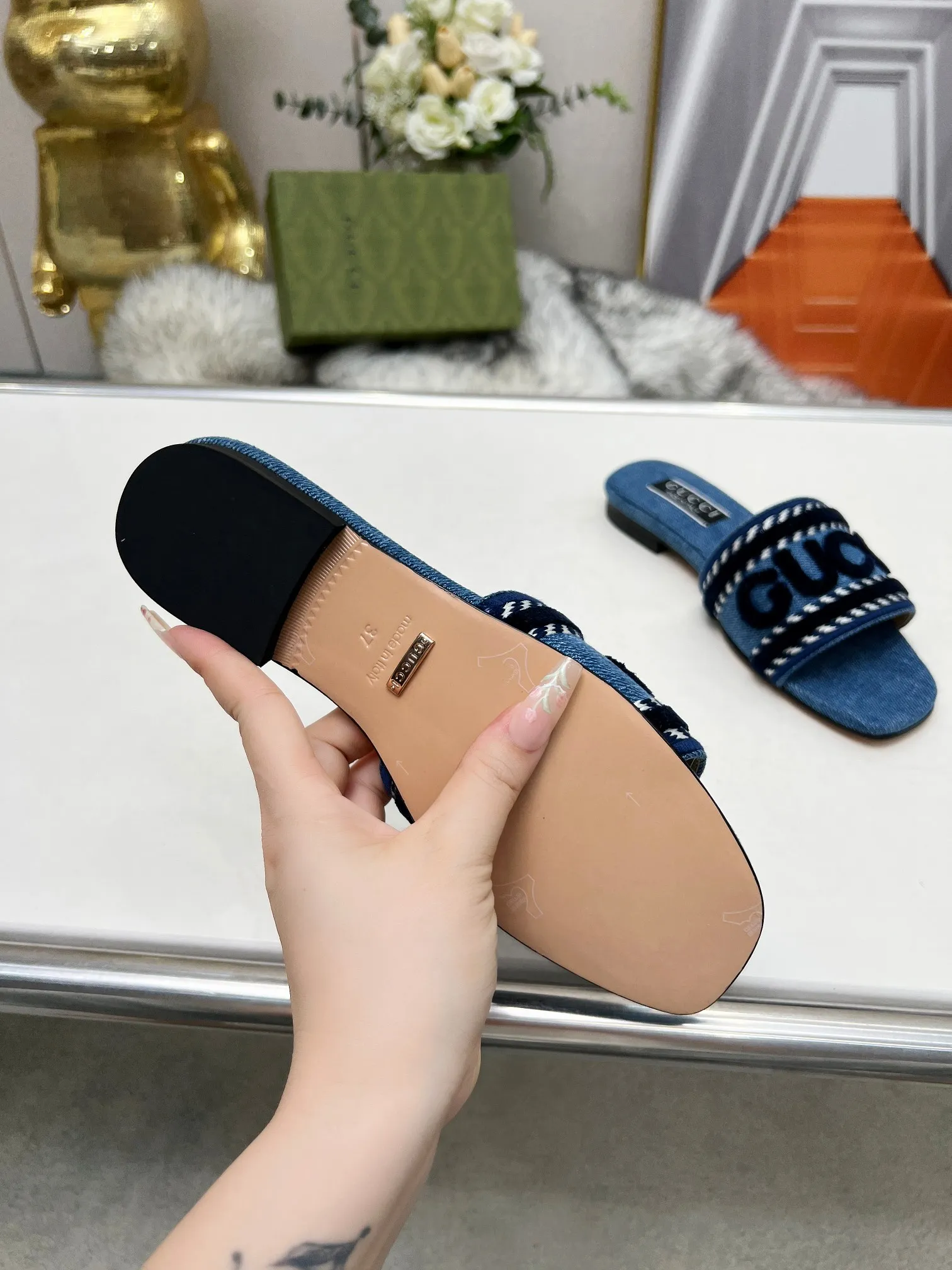 GG new arrival womne slippers 02