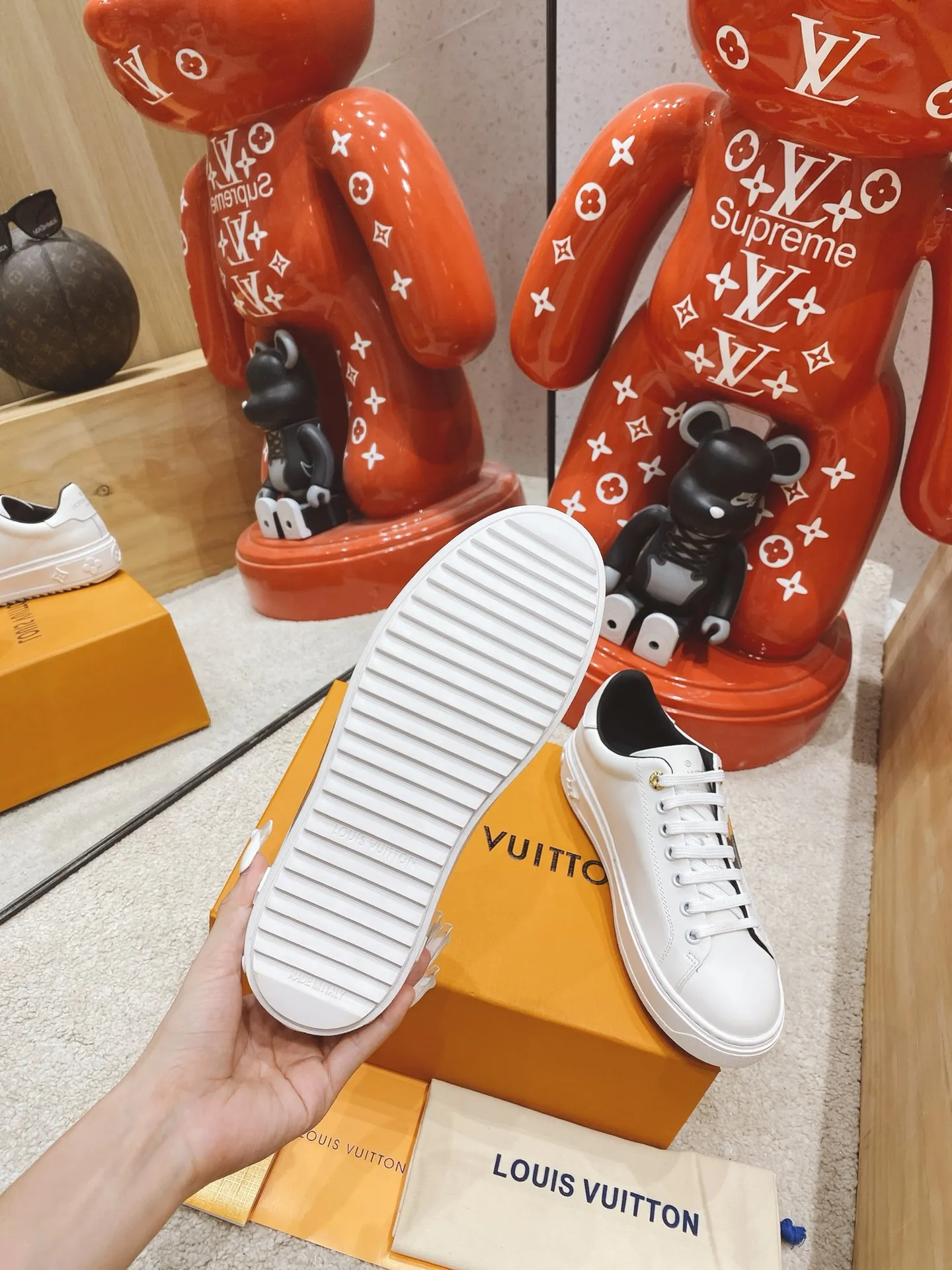 Louis new arrival Time Out women sneakers 03